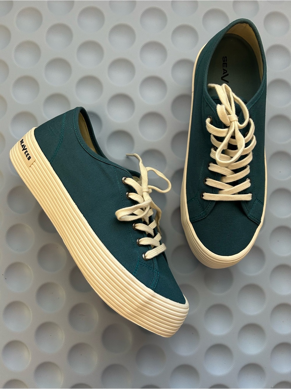SeaVees Low-Top Canvas Sneakers Size 10